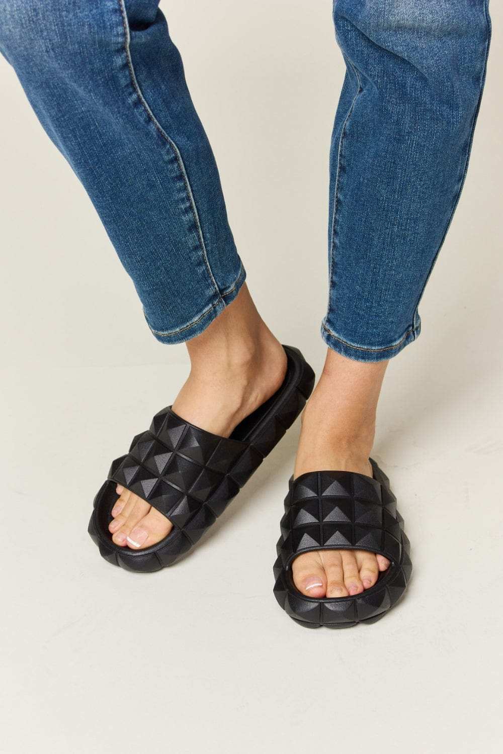 WILD DIVA Pyramid Stud Toe Band Footbed Sandals - Trendsi - Flyclothing LLC