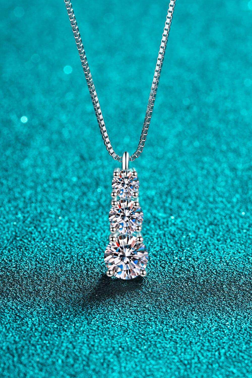 1.8 Carat Moissanite Triple-Pendant Necklace - Trendsi - Flyclothing LLC