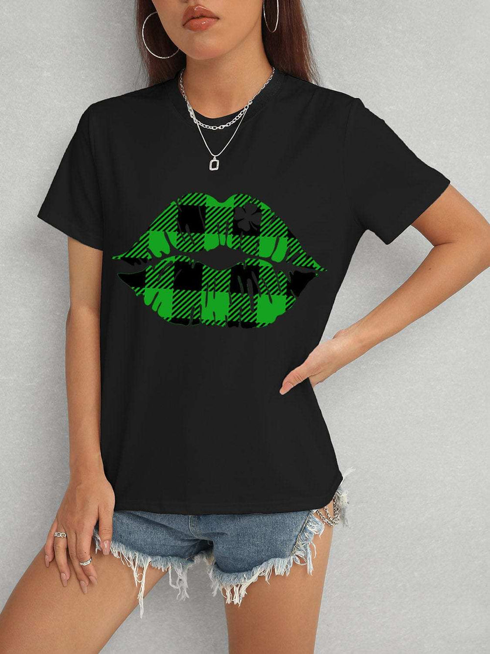 Plaid Lip Graphic Round Neck T-Shirt - Trendsi - Flyclothing LLC