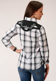 Roper Womens Long Sleeve Snap White Black Grey Plaid Western Shirt With Piping Contrast Yokes And Applique - Roper