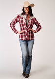 Roper Womens Long Sleeve Snap Red Plaid Western Shirt With Fancy Curved Yokes Applique On Front Yoke - Roper