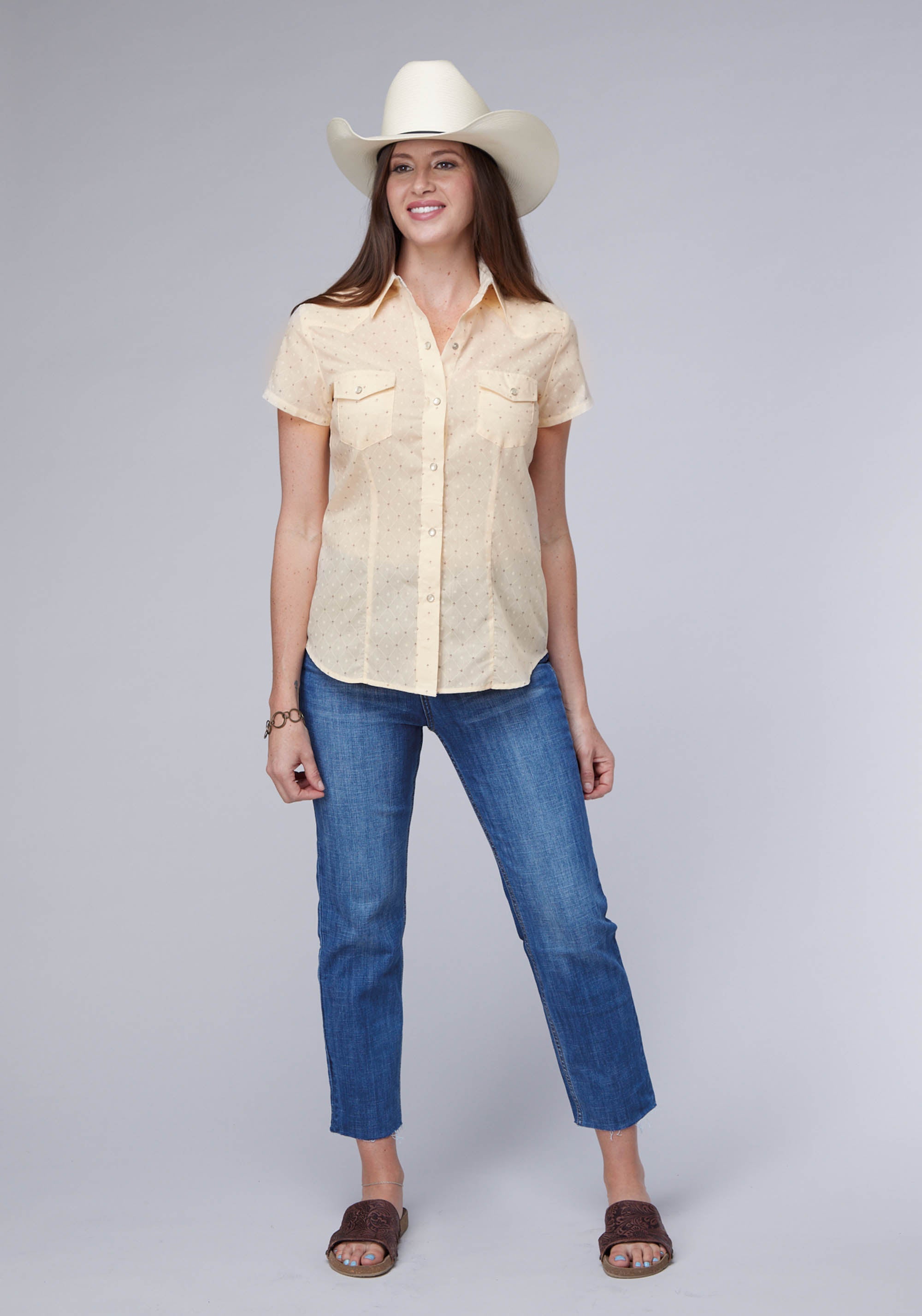 Roper Womens Cream White Diamond Wallpaper Print Short Sleeve Snap Western Shirt