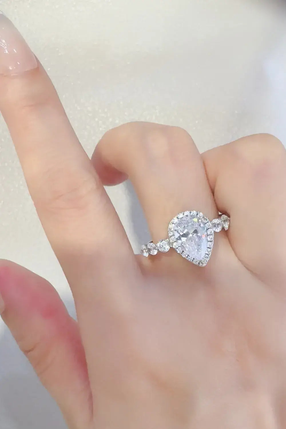 2 Carat Moissanite 925 Sterling Silver Ring - Trendsi - Flyclothing LLC