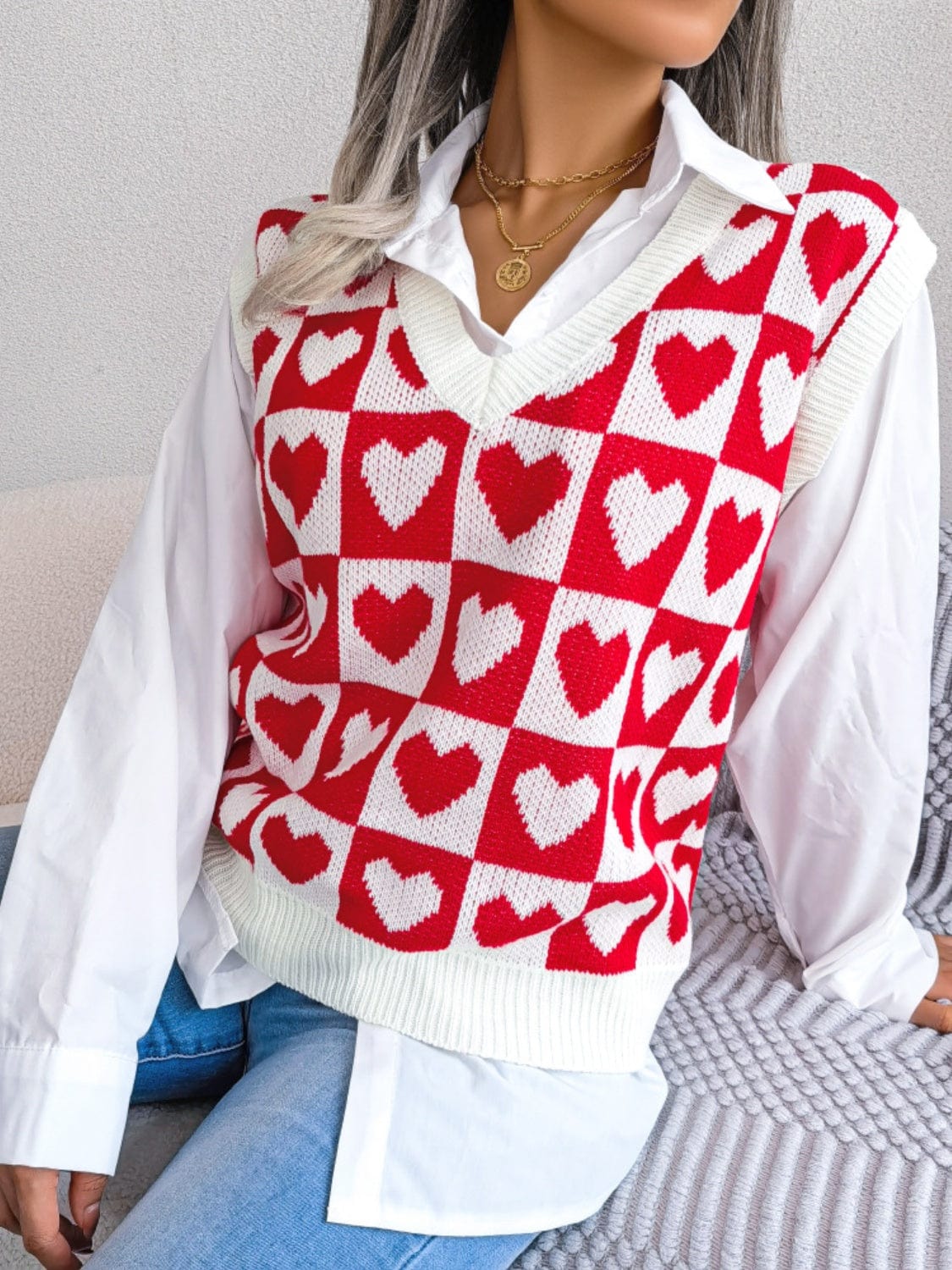 Heart V-Neck Sweater Vest - Trendsi