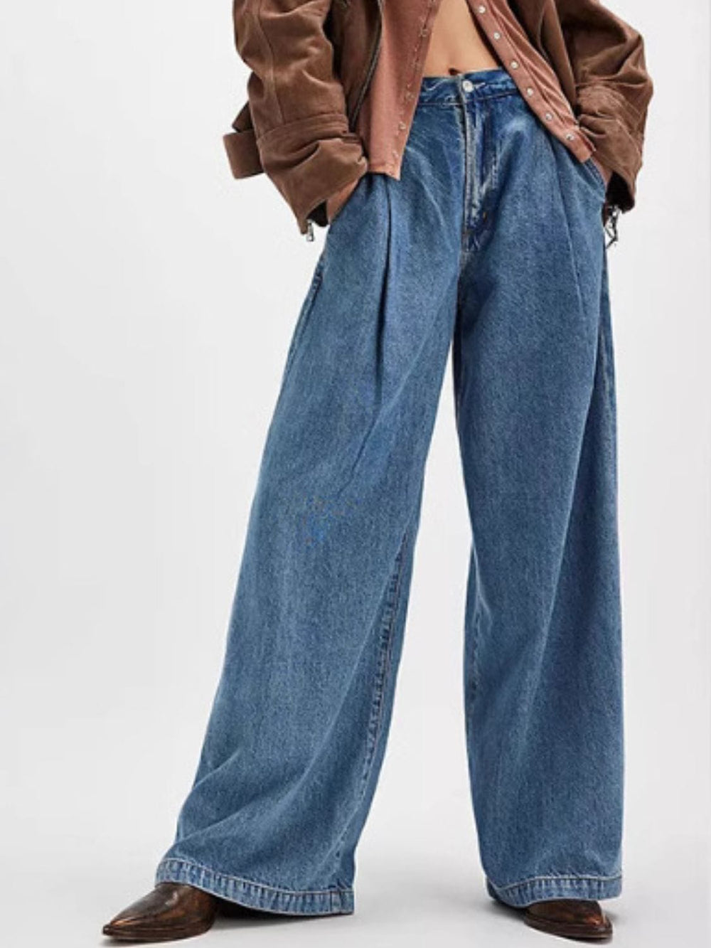 Wide Leg Jeans with Pockets - Trendsi