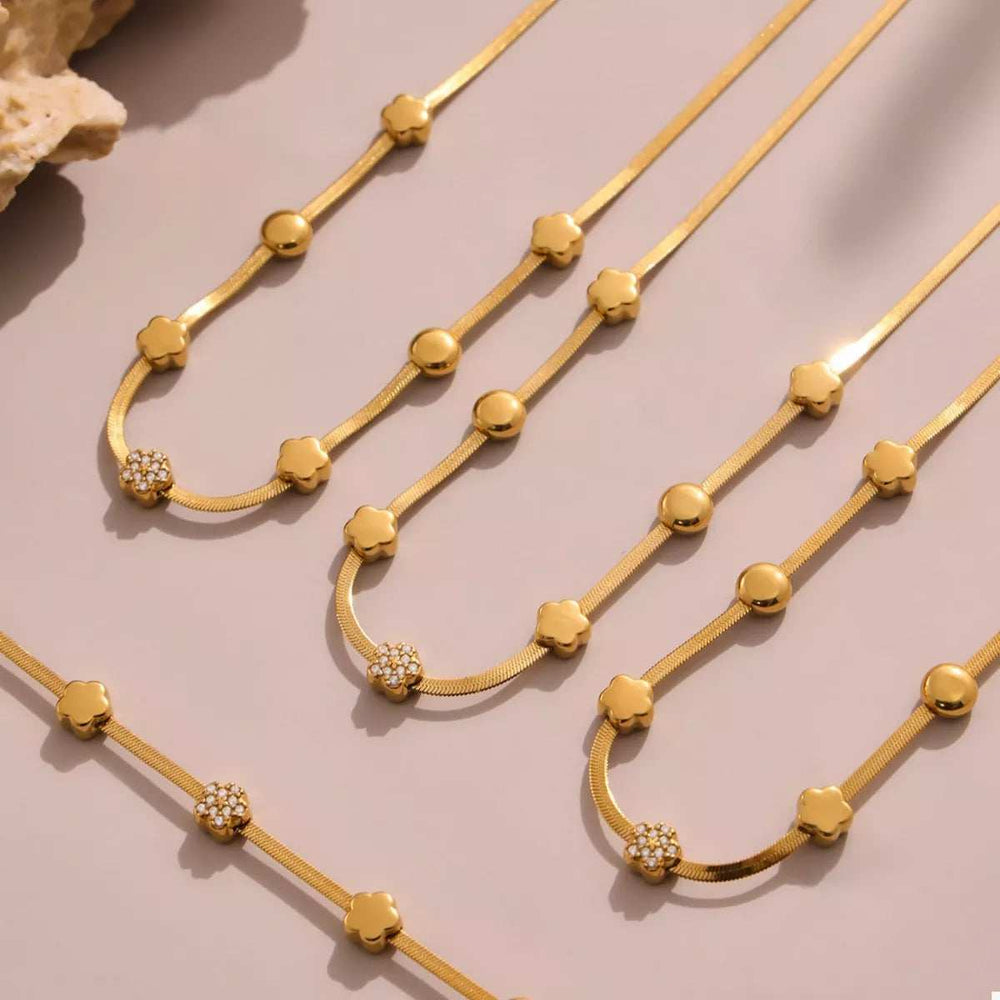 18K Gold-Plated Stainless Steel Zircon Star Moon Necklace - Trendsi - Flyclothing LLC