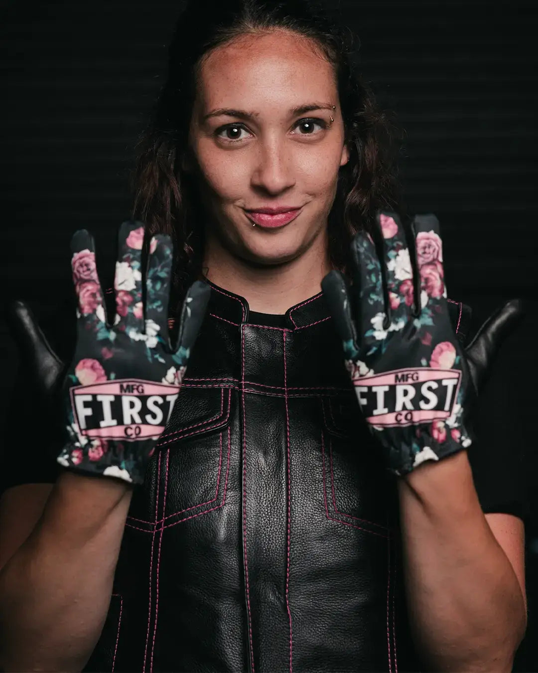 Pink Flower Women's Clutch Gloves - First Manufacturing Company - Flyclothing LLC