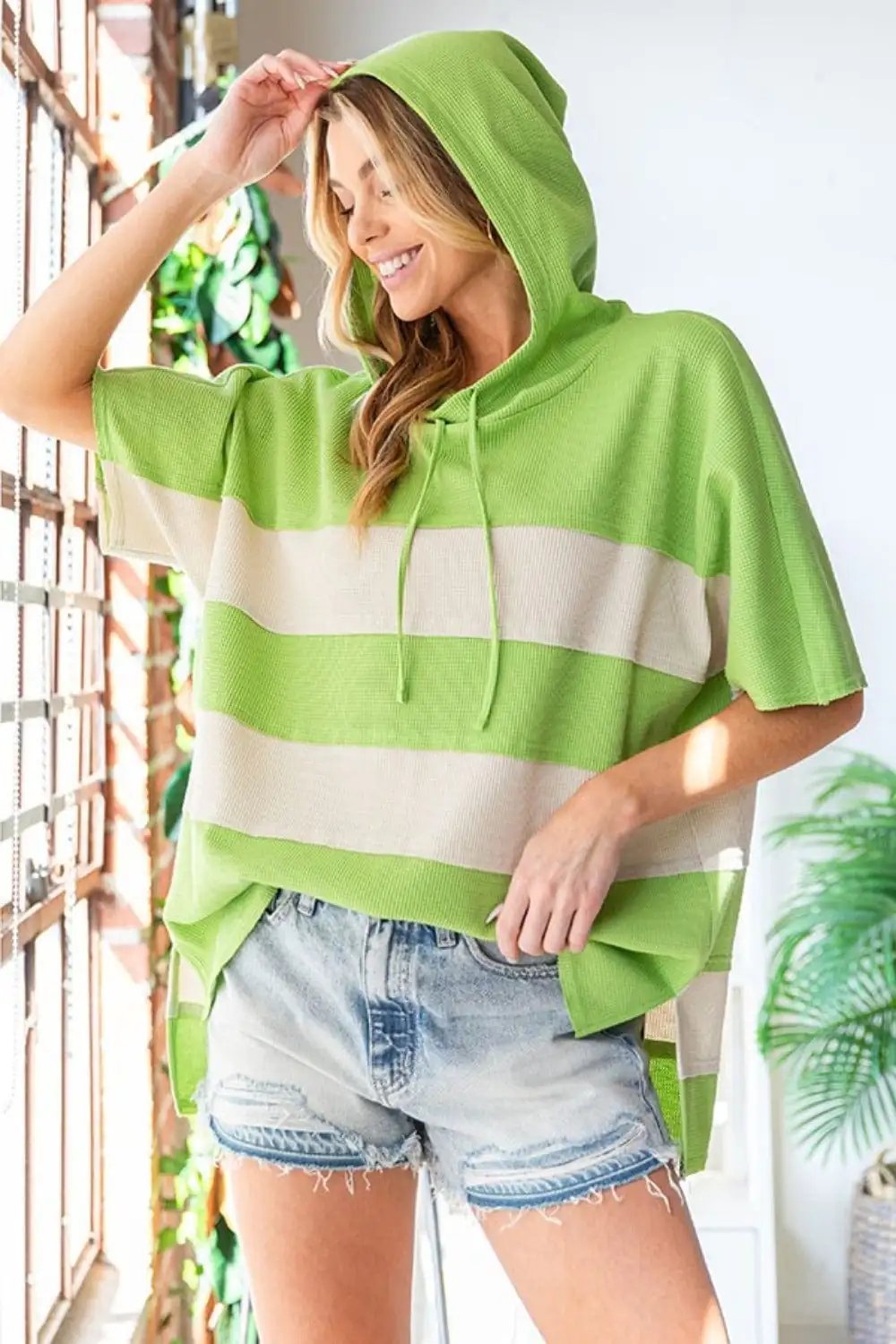 First Love Color Block Short Sleeve Hooded Top - Trendsi