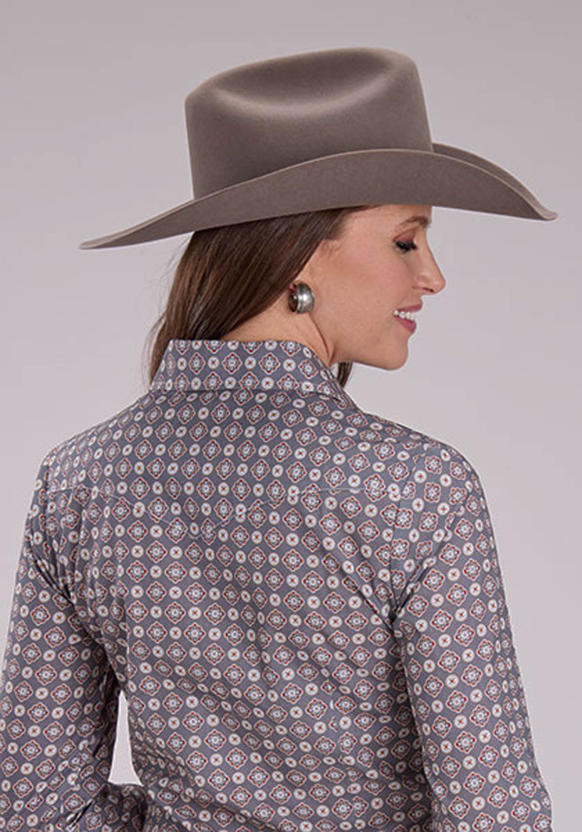 Roper Womens Medallion Foulard Long Sleeve Snap Western Shirt