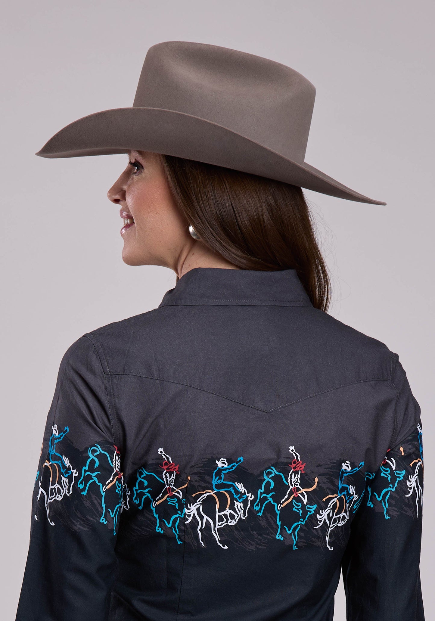 Roper Womens Long Sleeve Snap Painterly Rodeo Border Scenic Print Western Shirt