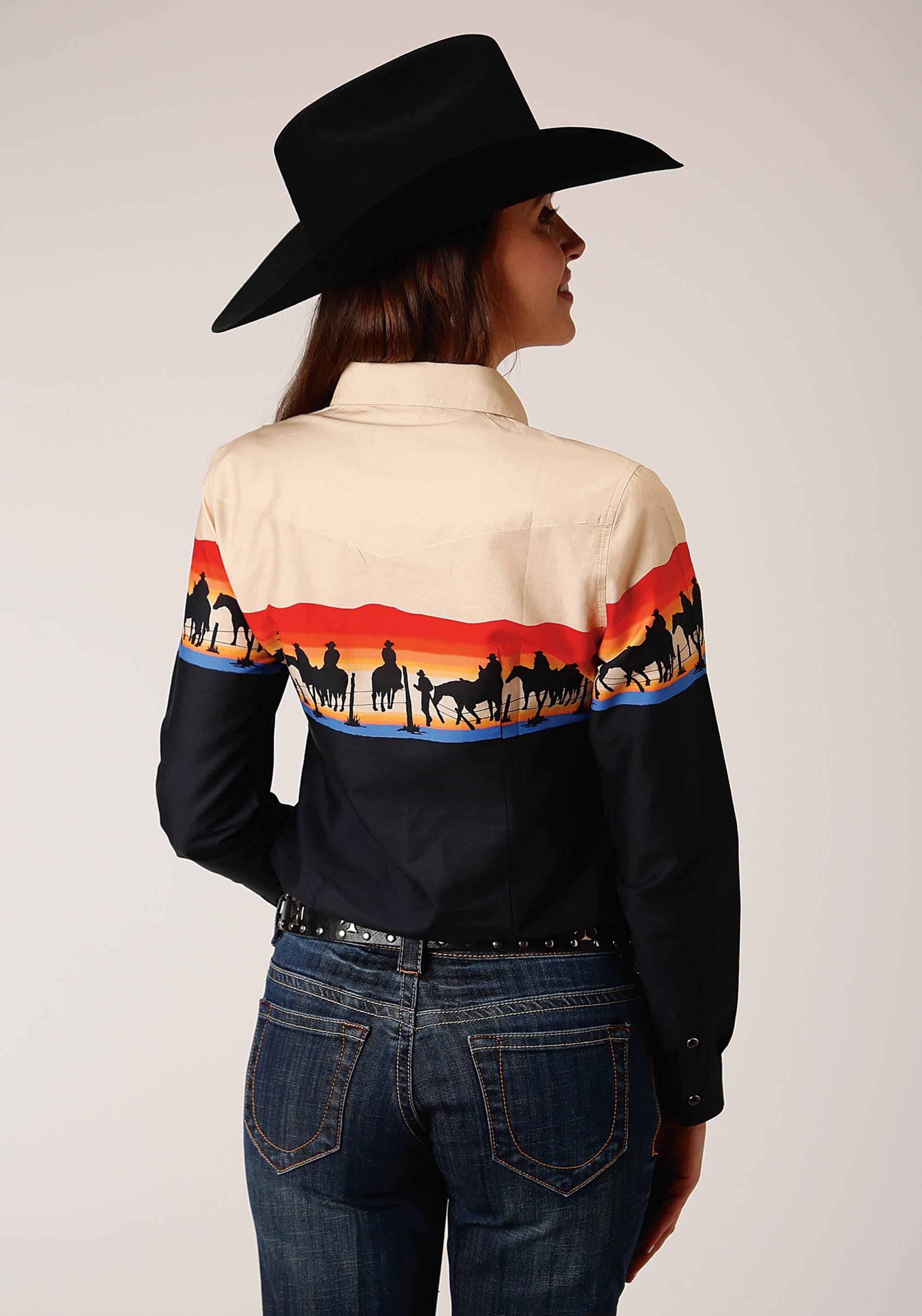 Roper Womens Long Sleeve Snap Days End Scenic Border Western Shirt - Roper