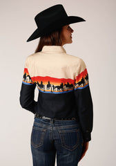Roper Womens Long Sleeve Snap Days End Scenic Border Western Shirt - Roper