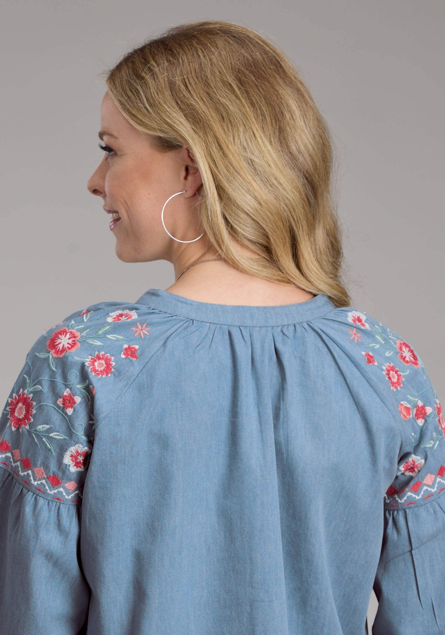 Roper Womens Denim Long Sleeve V-neck Peasant Blouse Long Sleeve Pullover Western - Roper - Flyclothing LLC