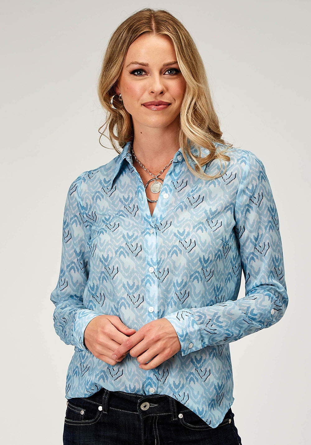 Roper Womens Long Sleeve Button Ikat Cheveron Print Poly Western Shirt With Tab And Button Sleeves For Rolled Cuffs - Roper