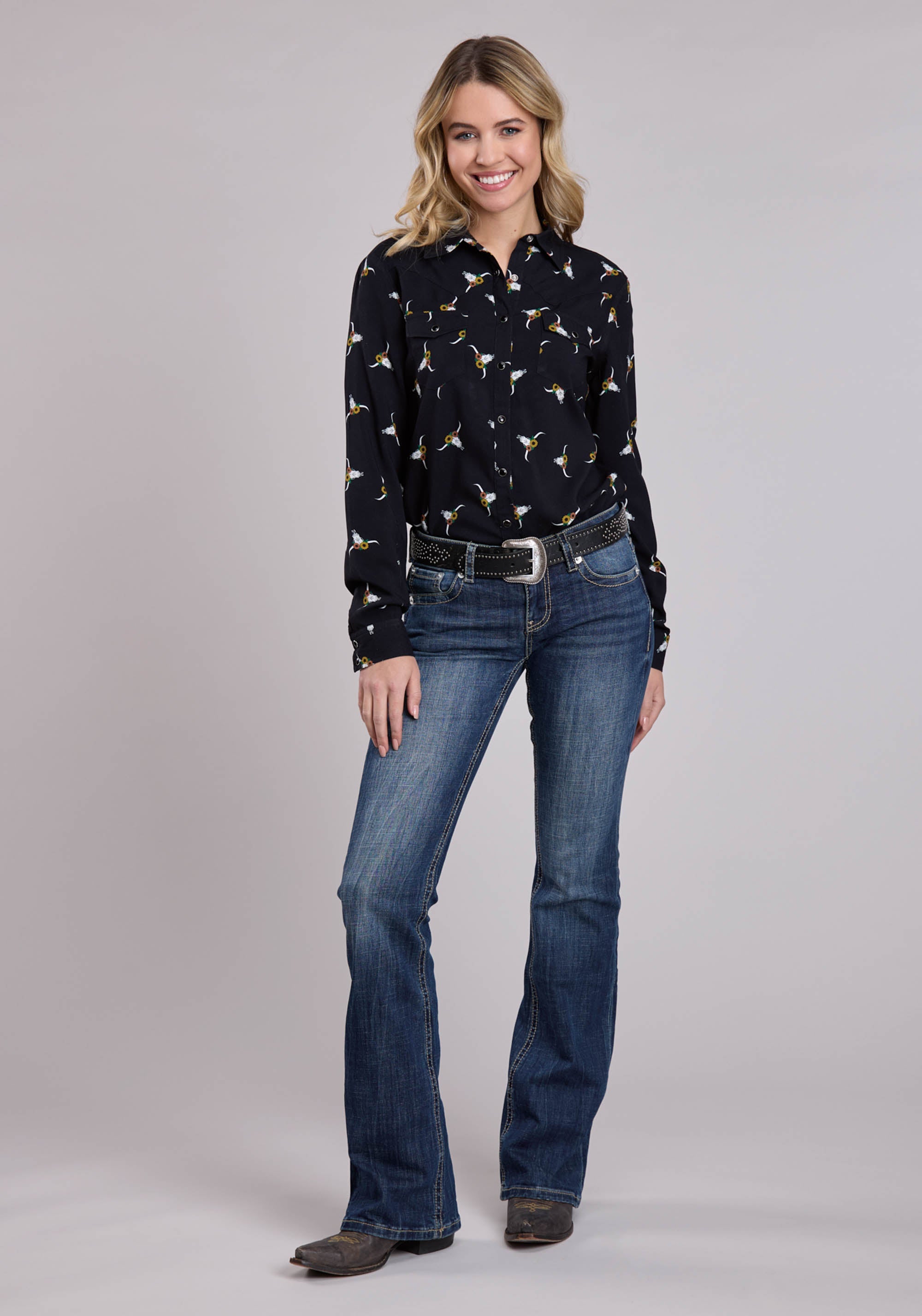 Roper Womens Long Sleeve Snap Skull Print Western Blouse Western Shirt