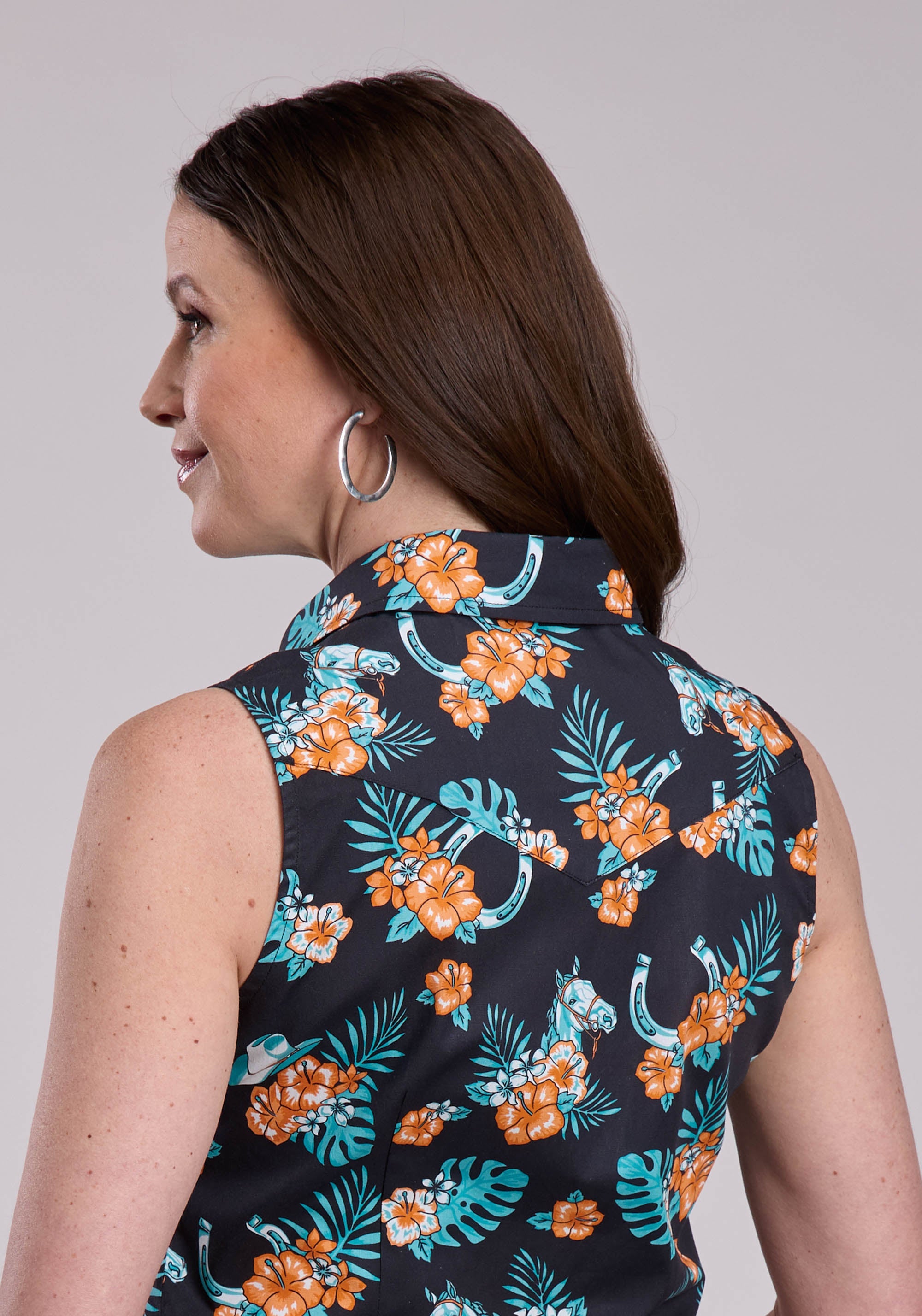 Womens Roper Hawaiian Print Sleeveless Snap Shirt