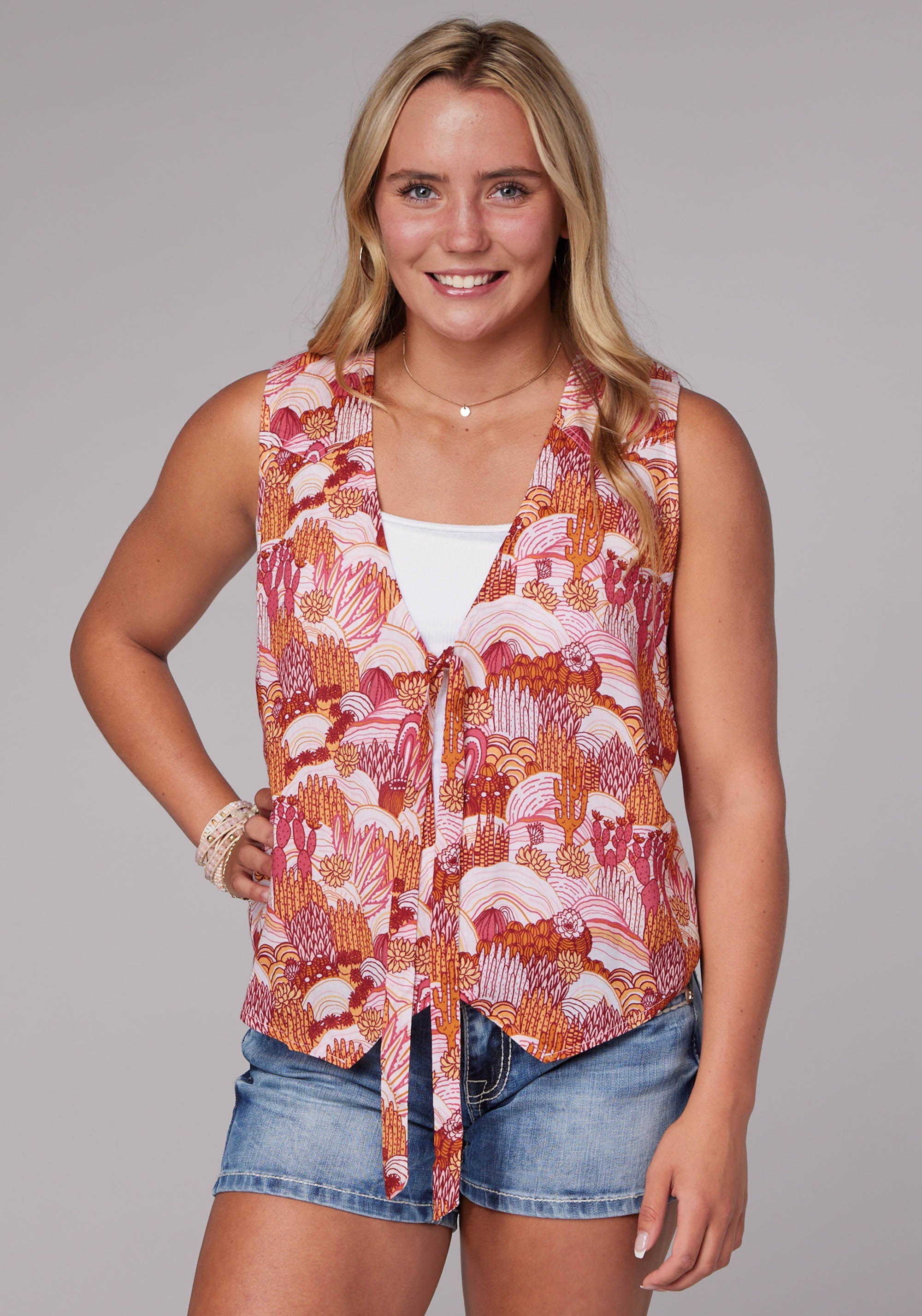 Roper Womens Groovy Cacti Print Rayon Vest Pullover Vest