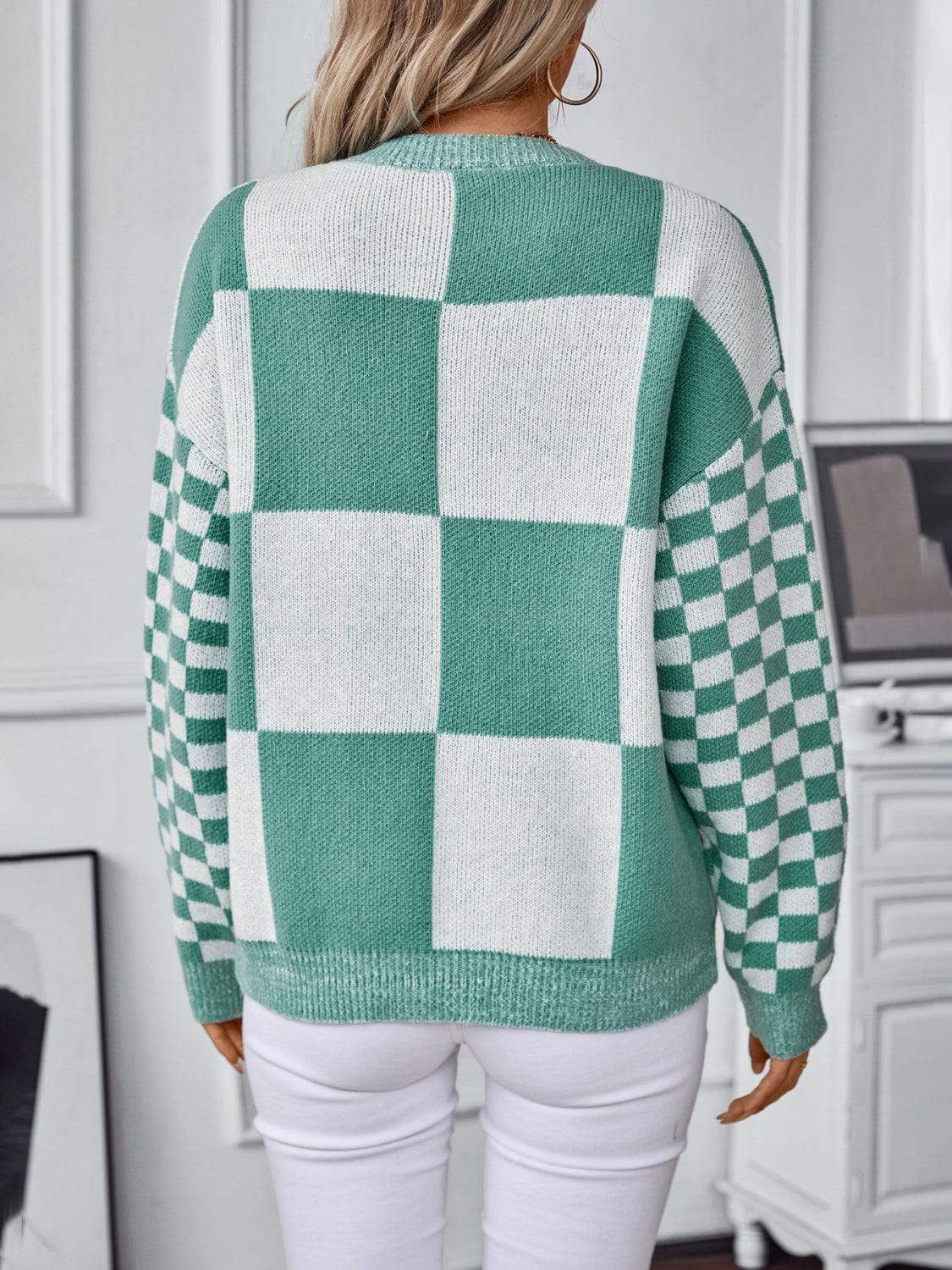 Color Block Round Neck Long Sleeve Sweater - Trendsi - Flyclothing LLC