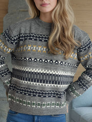 Geometric Round Neck Long Sleeve Sweater - Trendsi