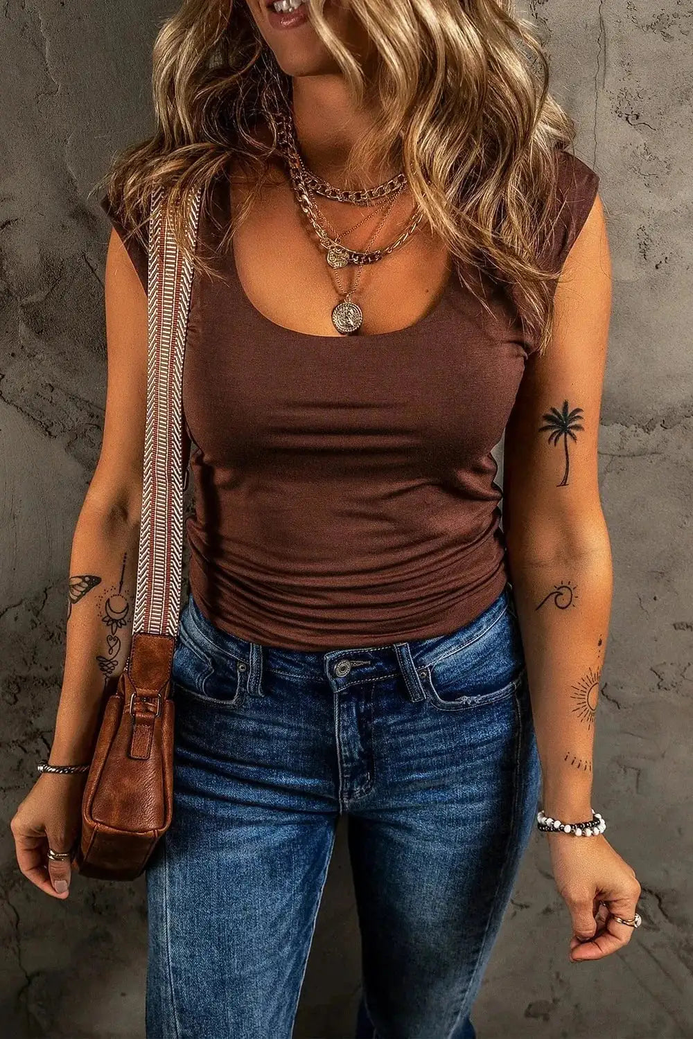 Round Neck Slim Cap Sleeve Top - Trendsi