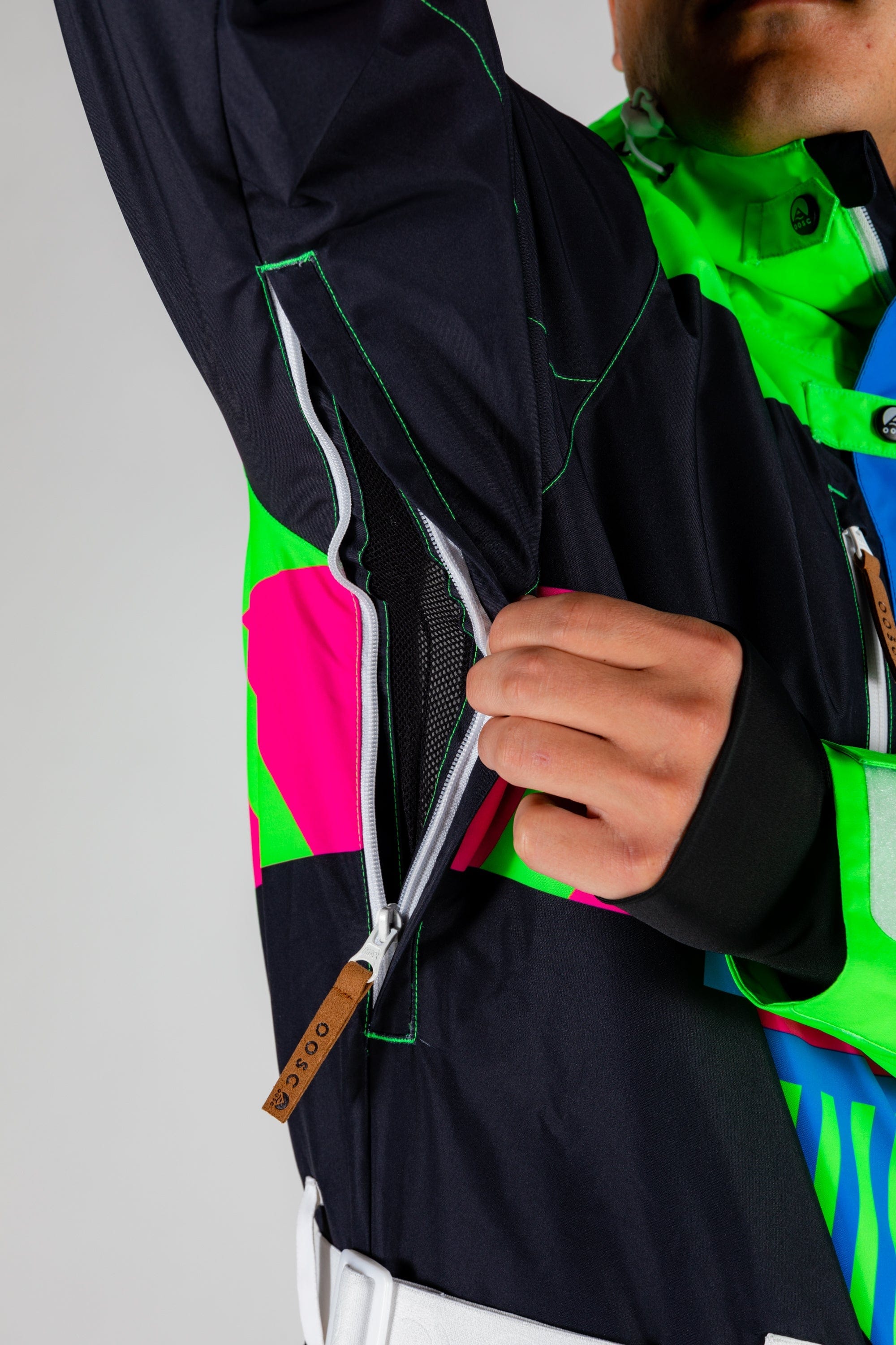 The Steep And Deep | Men's Retro Black Ski Suit - Shinesty