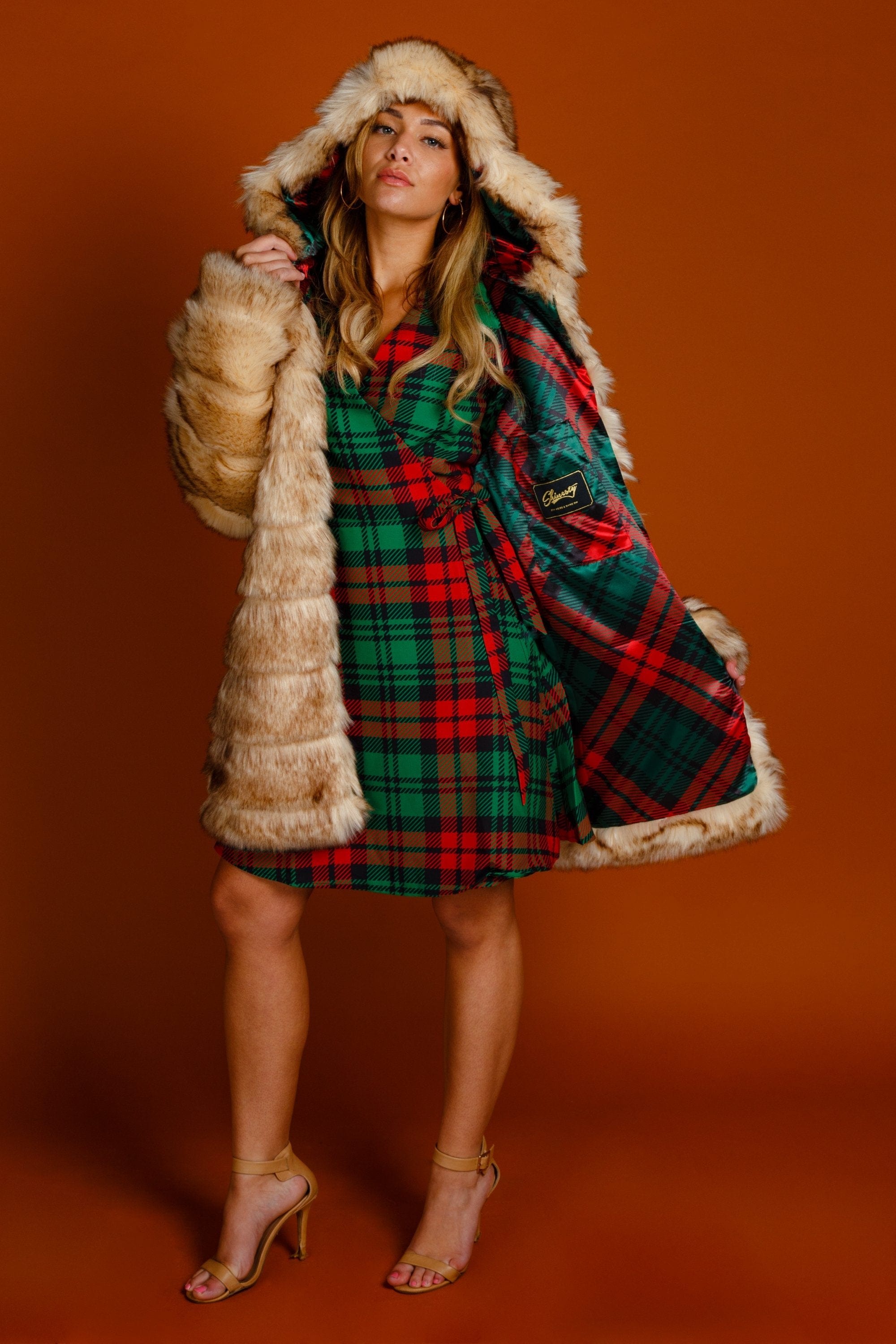 The Lincoln Log Love Lady | Plaid Christmas Wrap Dress - Shinesty