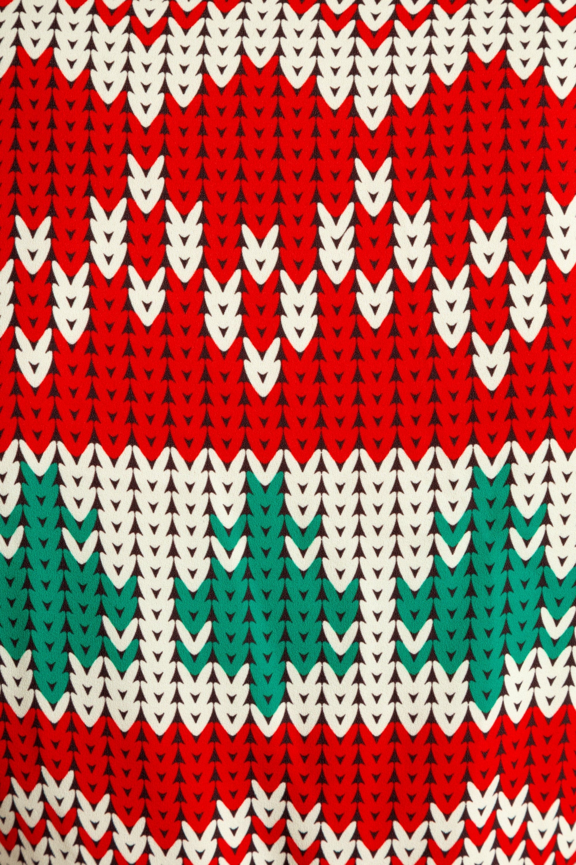 The Red Ryder | Knit Print Christmas Wrap Dress - Shinesty