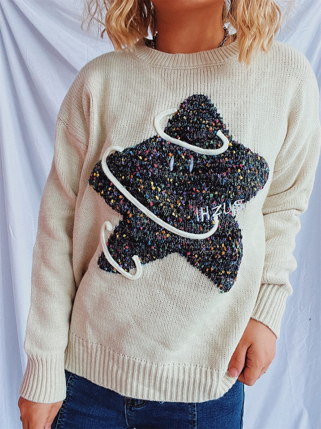 Contrast Star Round Neck Long Sleeve Sweater - Trendsi