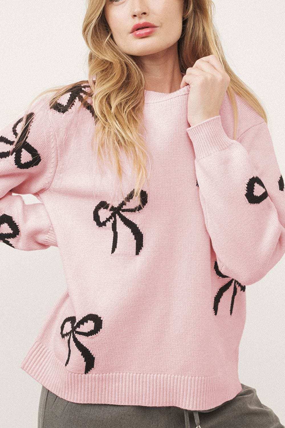 Bow Pattern Round Neck Loose Fit Sweater - Trendsi - Flyclothing LLC