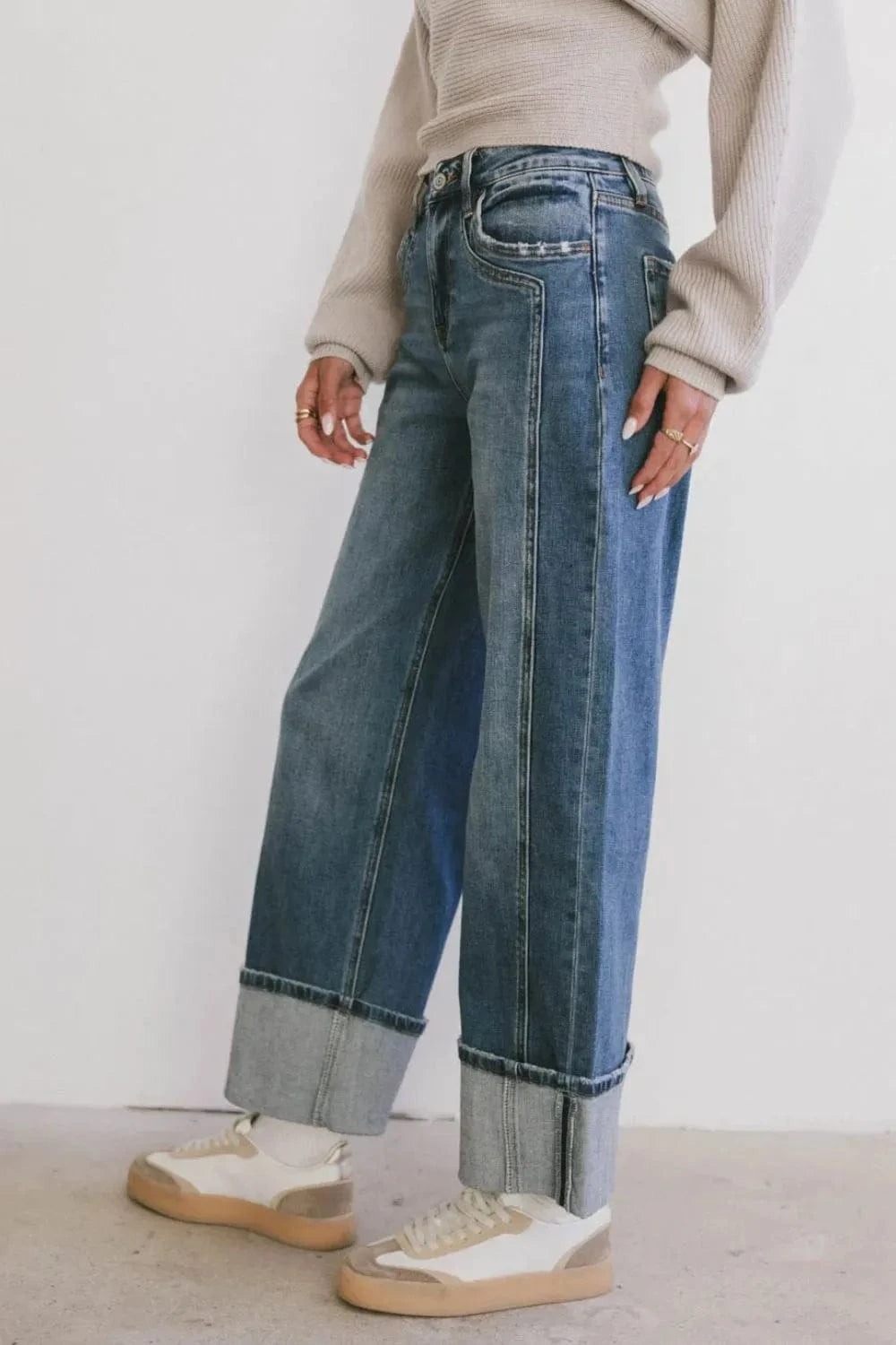 Wide Leg Cuff Jeans - Trendsi