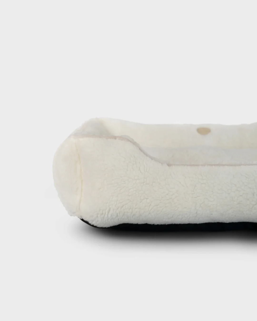 Chester & Lee | Furry Sleeper Dog Bed Beige - Chester & Lee - Flyclothing LLC