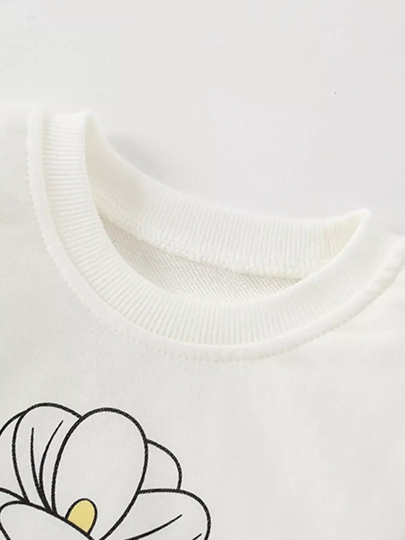 Children's Flower Graphic Crew Neck Sweatshirt - Trendsi - Flyclothing LLC