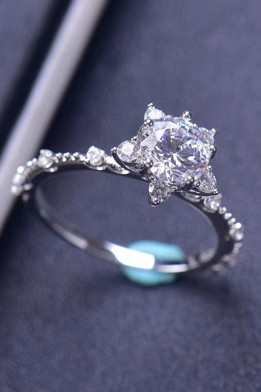 1 Carat Moissanite 6-Prong Ring - Trendsi