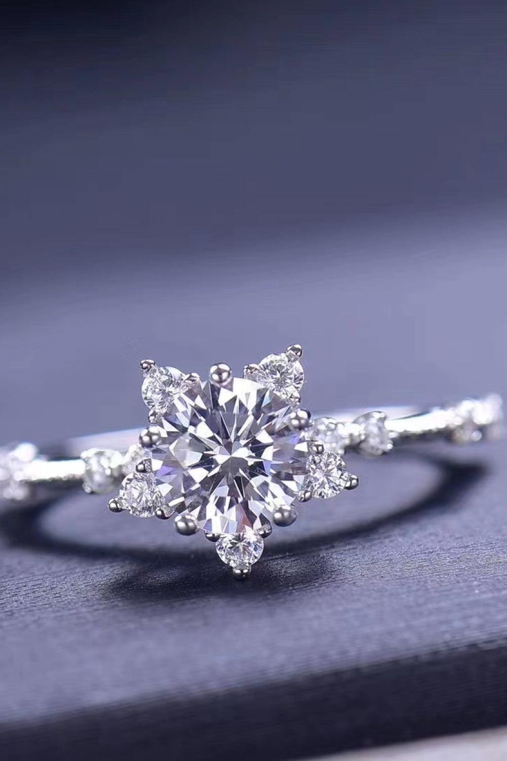 1 Carat Moissanite 6-Prong Ring - Trendsi