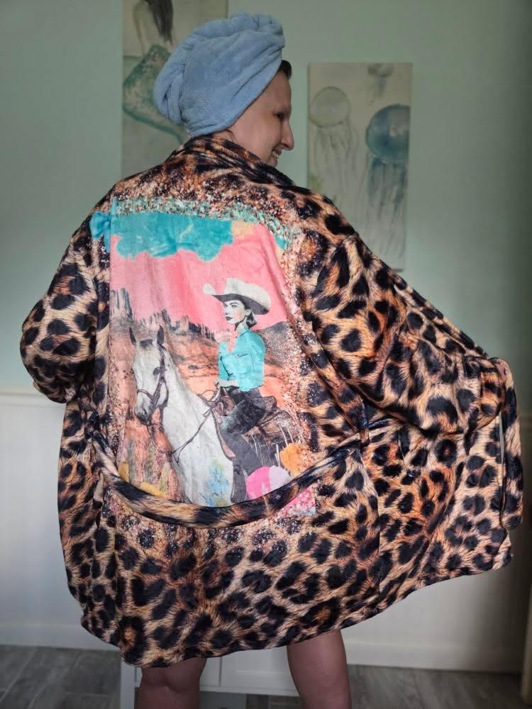 Baha Ranch Retro Pop Western Leopard Cowgirl Robe - Baha Ranch Western Wear - Flyclothing LLC