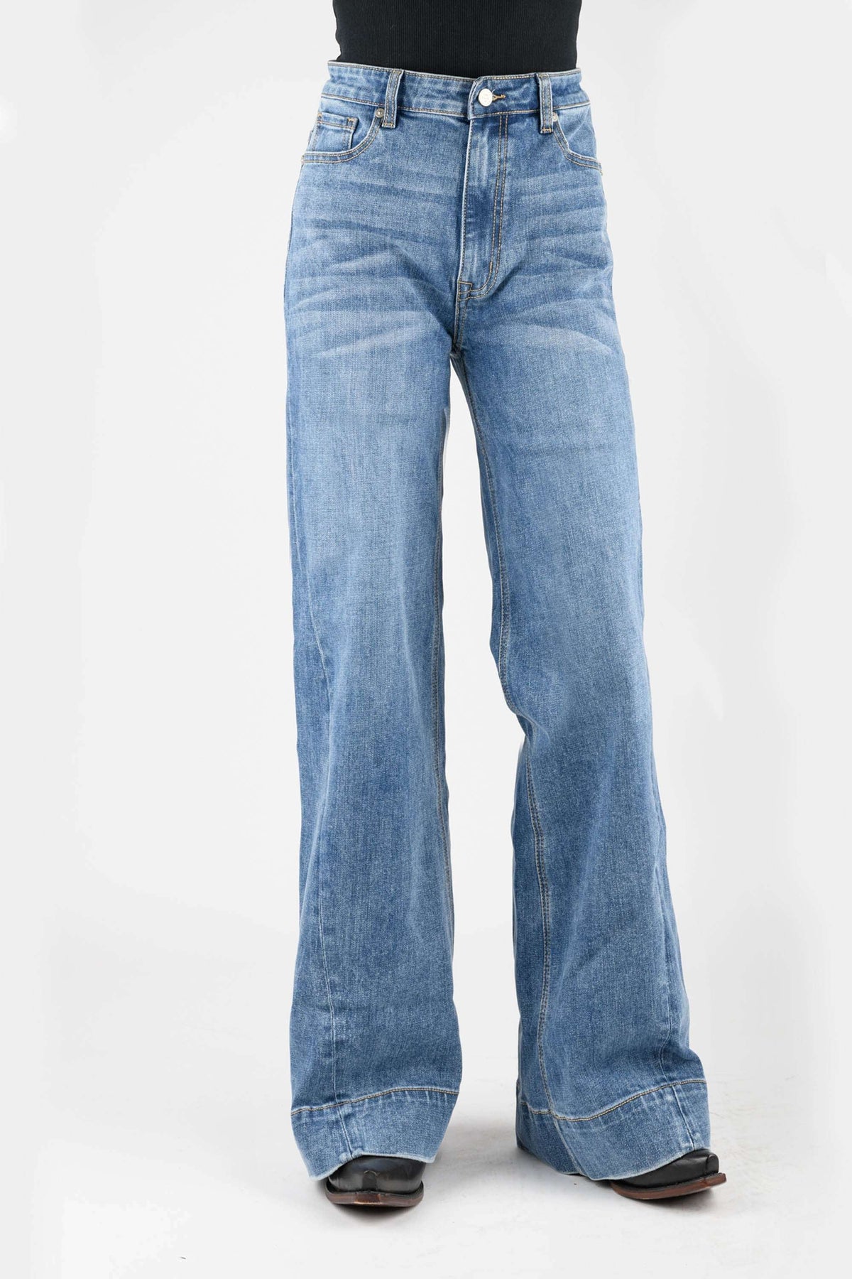 Tin Haul Womens Angled Side Seam Plain Back Pocket Button Jeans - Tin Haul - Flyclothing LLC