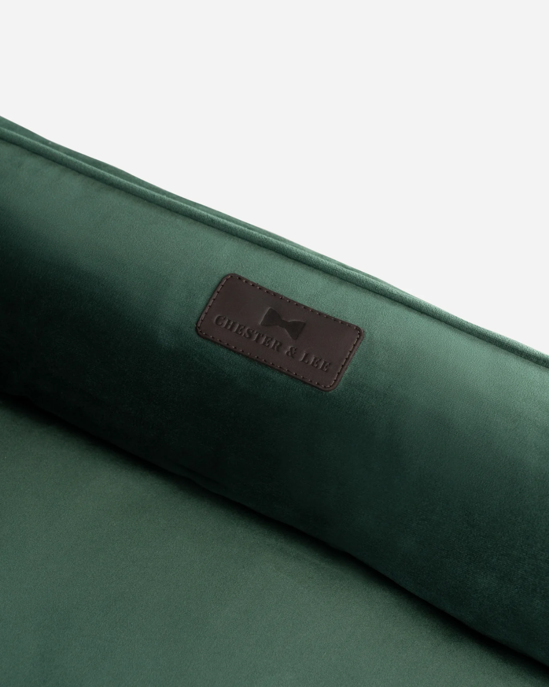Chester & Lee | Classic Velvet Sleeper Dog Bed Green - Chester & Lee - Flyclothing LLC