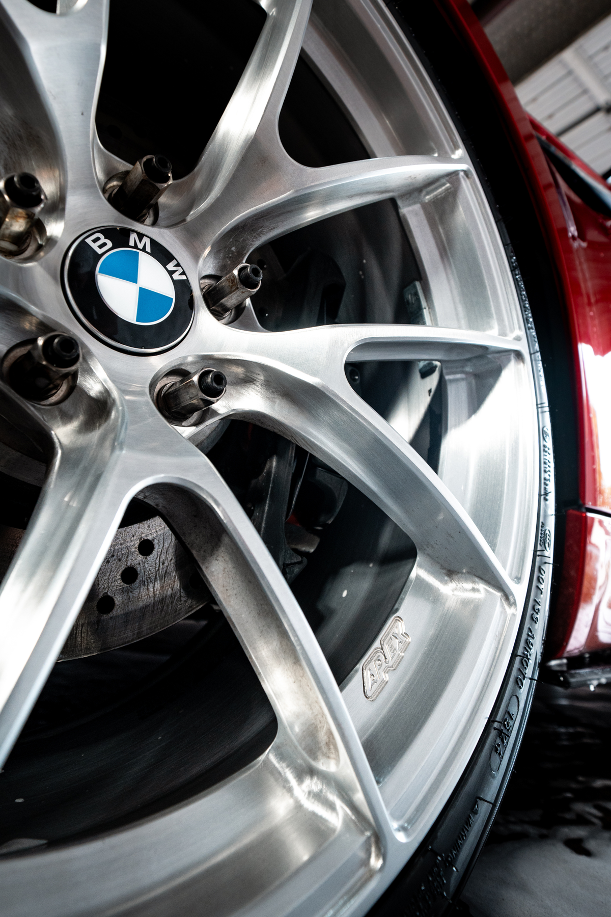 BLACKLINE® WHEEL N' TIRE CLEANER - Blackline Car Care - Flyclothing LLC