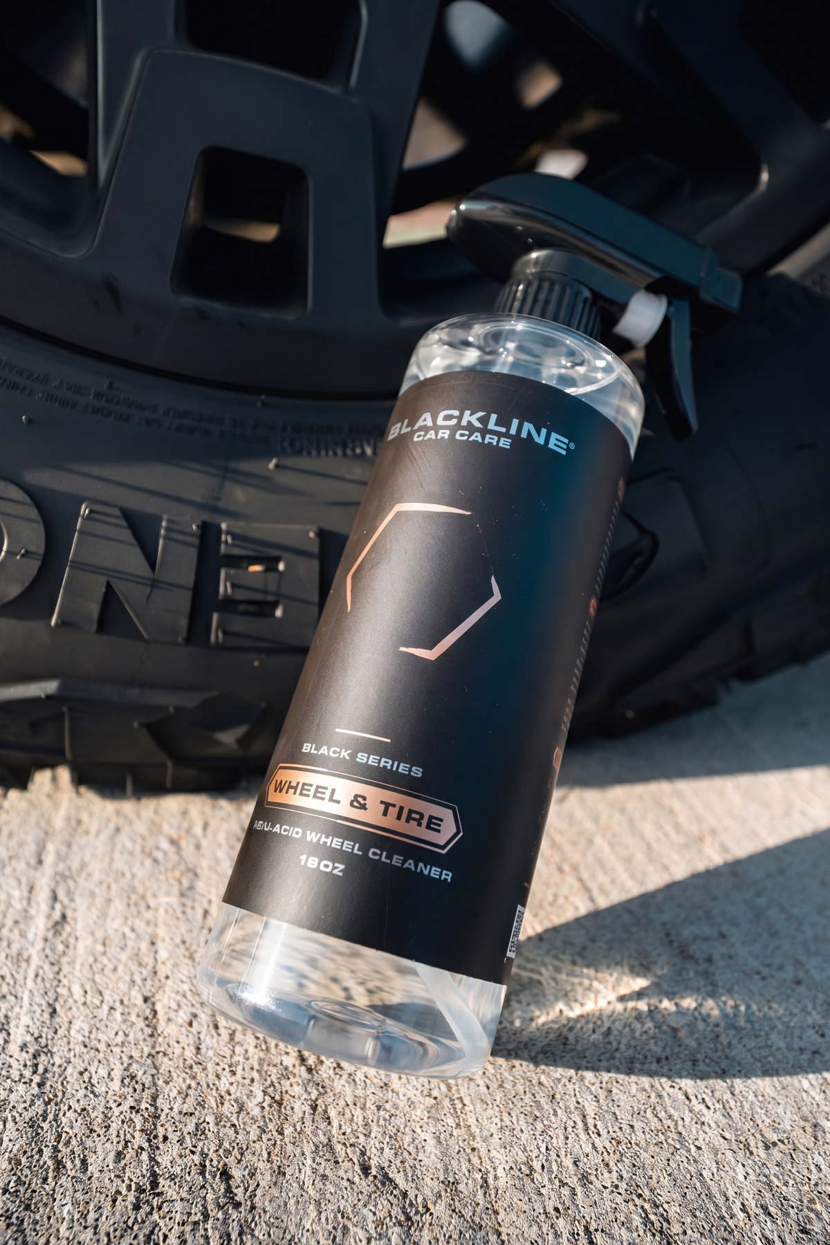 BLACKLINE® WHEEL N' TIRE CLEANER - Blackline Car Care - Flyclothing LLC