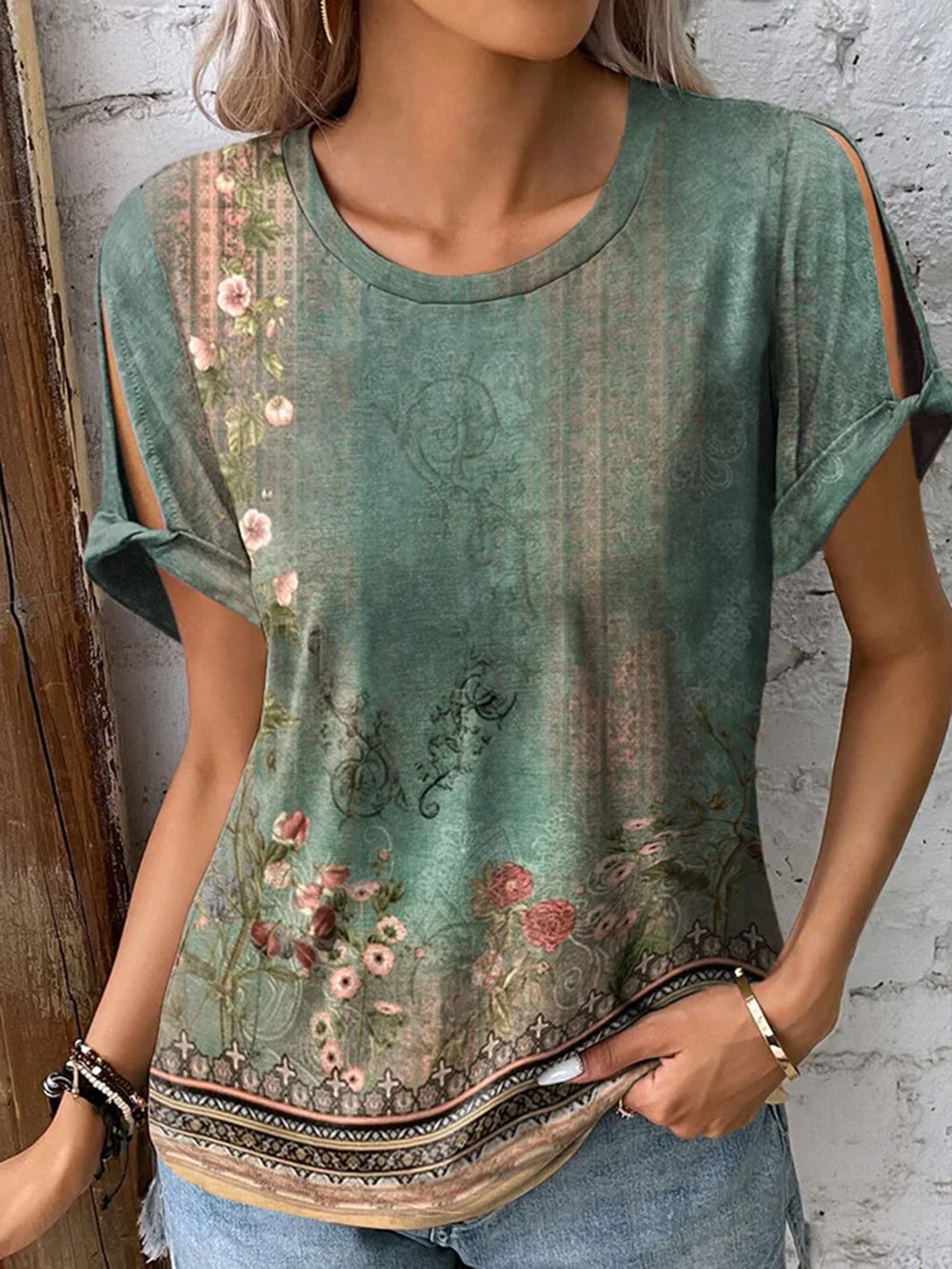 Printed Round Neck Short Sleeve T-Shirt - Trendsi