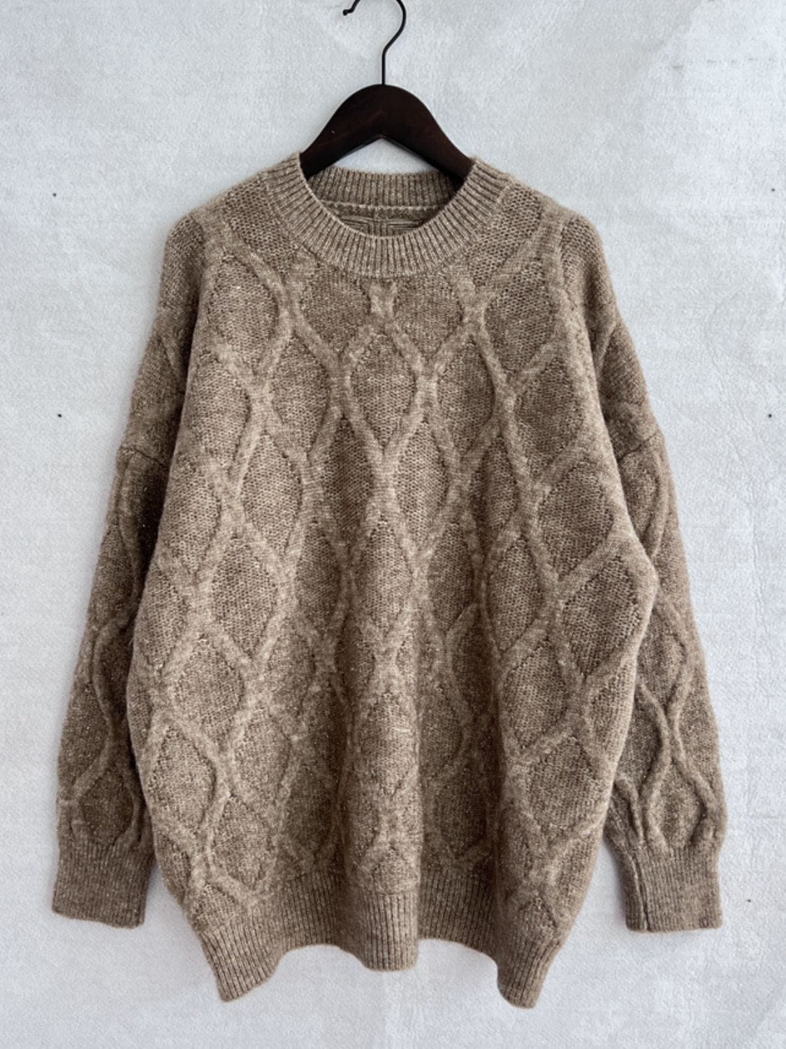 Diamond Round Neck Long Sleeve Sweater - Trendsi