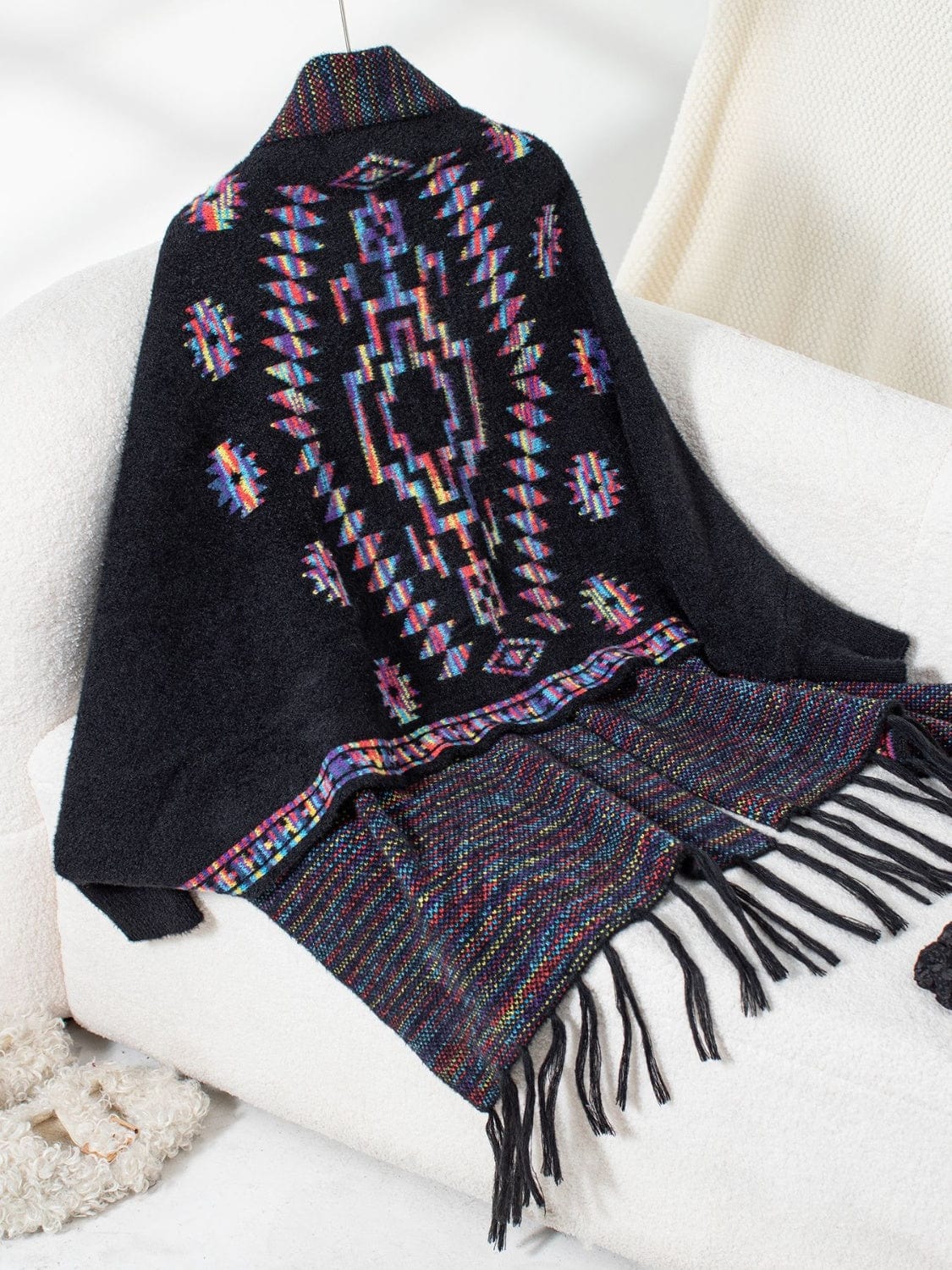 Fringe Geometric Open Front Long Sleeve Cape - Trendsi