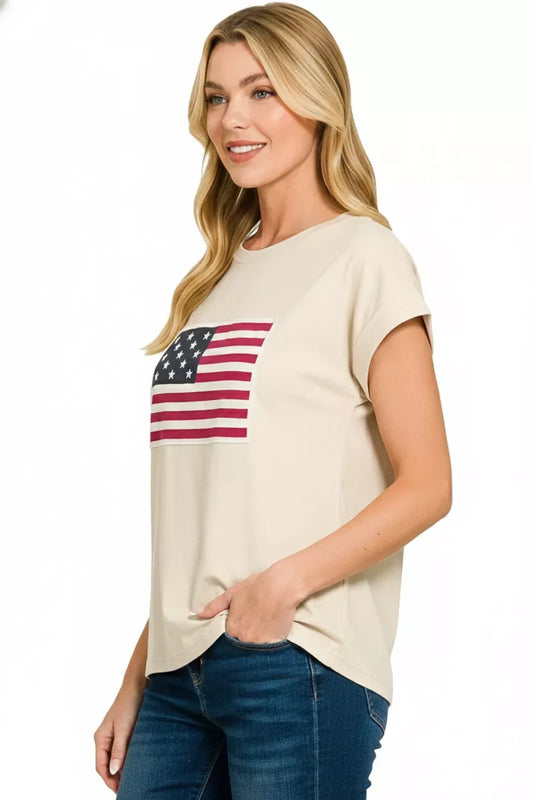 Zenana Full Size US Flag Round Neck Short Sleeve T-Shirt Plus Size - Trendsi - Flyclothing LLC