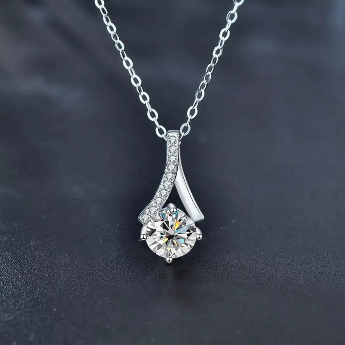 1 Carat Moissanite 925 Sterling Silver Necklace - Trendsi - Flyclothing LLC