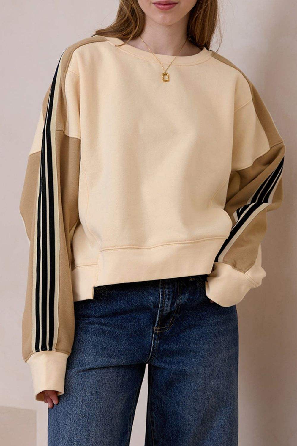 Contrast Round Neck Long Sleeve Sweatshirt - Trendsi - Flyclothing LLC