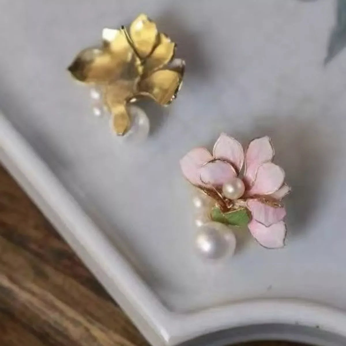 Flower Pearl Stud Earrings - Trendsi - Flyclothing LLC