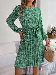 Ditsy Floral Tie Waist Pleated Dress - Trendsi