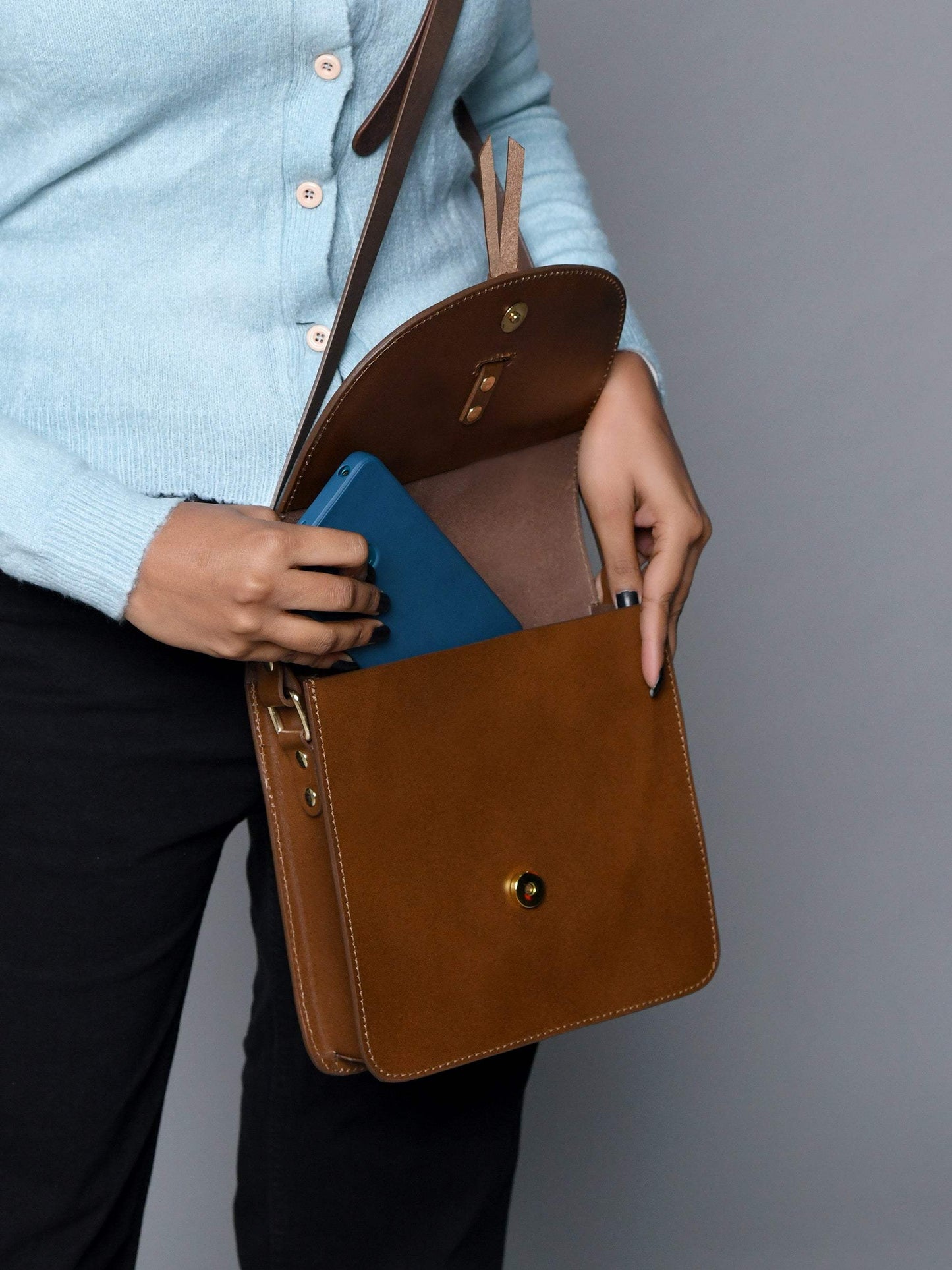 Brown Elegance Crossbody Sling Bag - Classy Leather Bags - Flyclothing LLC