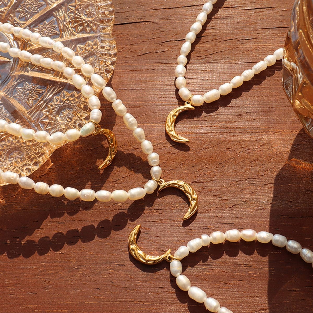Pearl Titanium Steel Moon Shape Pendant Necklace - Trendsi