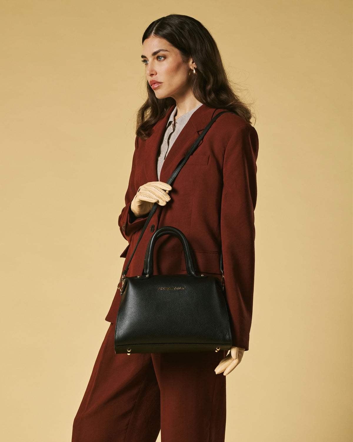 Zita (black) - Italian calf leather women's handbag (with shoulder strap)